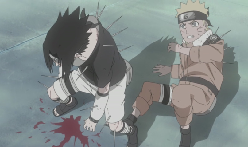 Sasuke che protegge Naruto durante lo scontro con Haku