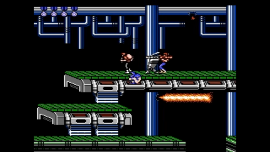 Il giocatore salta da una piattaforma all'altra per evitare i nemici e i colpi del lanciafiamme presenti nel livello